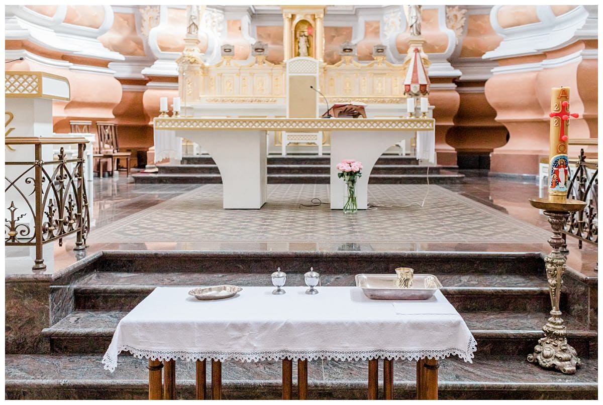 krikštynos Kauno šv. apaštalų Petro ir Povilo arkikatedroje bazilikoje, Jurgita Lukos Photography, Krikštynų fotografė